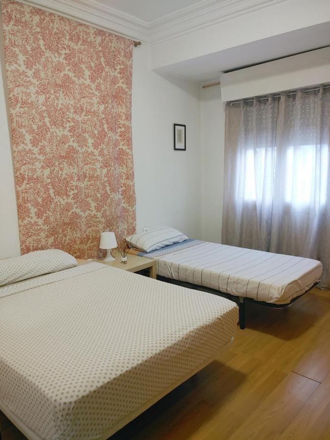 Comoda Habitacion Privada 발렌시아 외부 사진